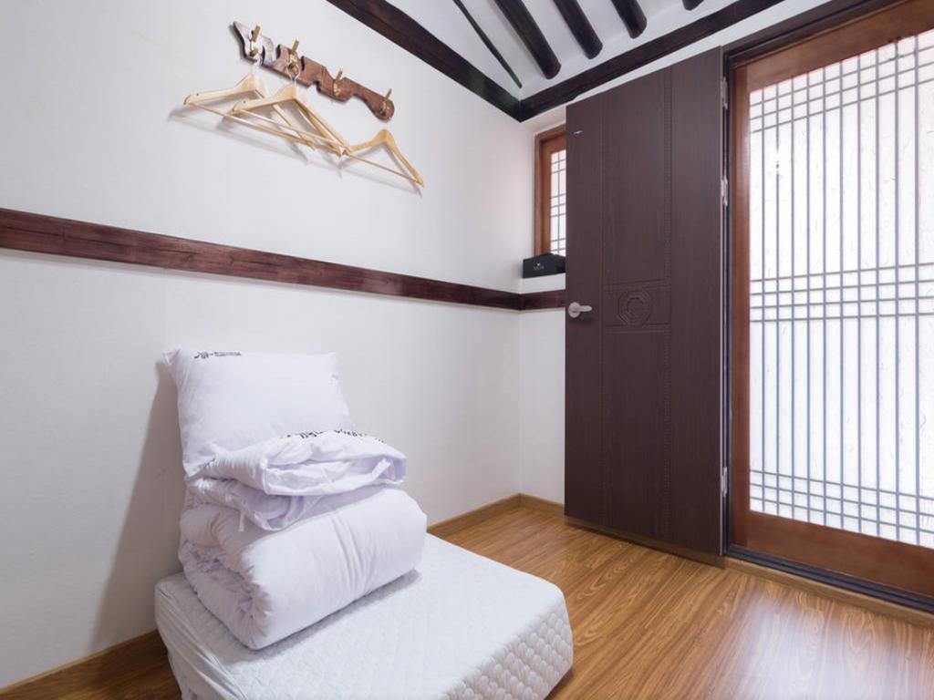 Bibimbap Hanok Guesthouse Insadong Сеул Номер фото